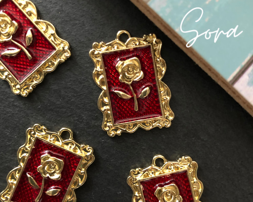 ハンドメイドバラチャーム　R-297 ハンドメイドバラチャーム R-297 ハンドメイドバラチャーム R-297