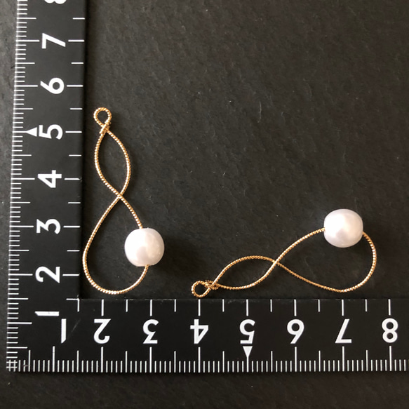 ［4pcs］パールとワイヤーのクロスチャーム　ハンドメイド＊アクセサリーパーツ＊素材 3枚目の画像