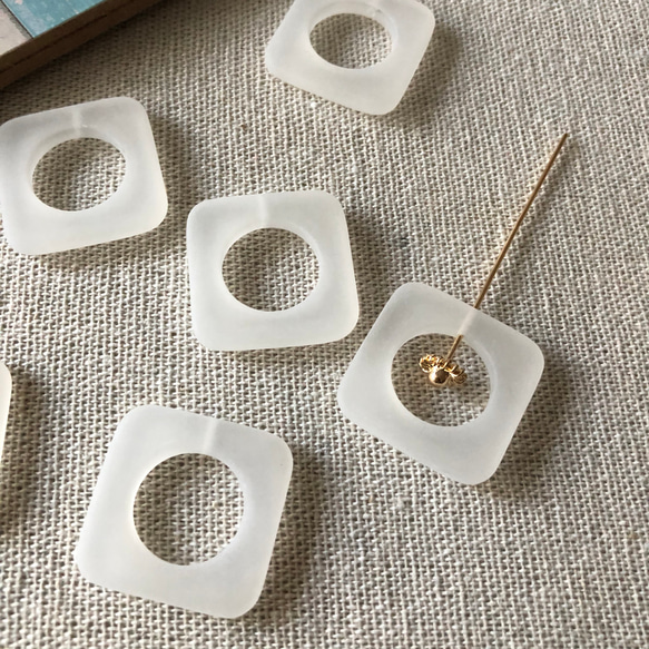 ［6pcs］マットカラースクエアチャーム［ColorMix］ビーズ＊ハンドメイド＊アクセサリーパーツ＊素材 3枚目の画像