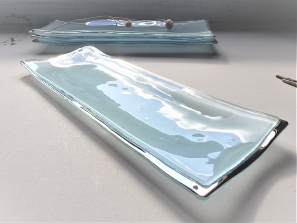 ガラスの器　プラチナ彩枠長皿 1枚目の画像
