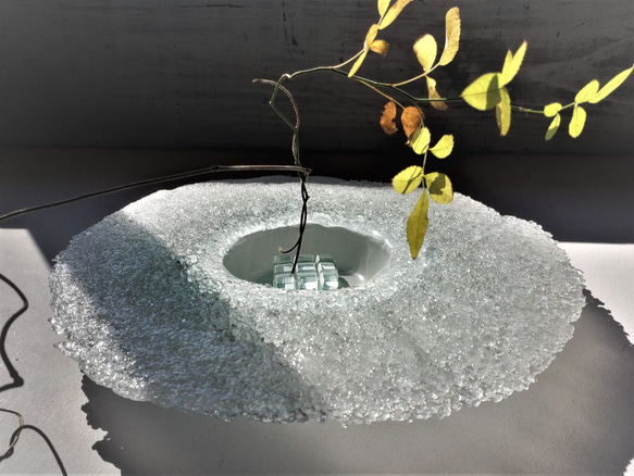 ガラスの水盤　花器　雪どけ 8枚目の画像