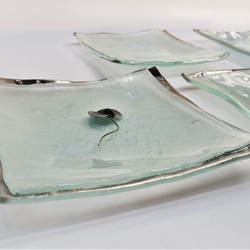 ガラスの器　プラチナ枠　15㎝角 3枚目の画像