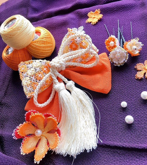 【オーダー専用ページ】パラグアイの伝統刺繍「ニャンドゥティ」七五三・成人式の髪飾り。購入前にメッセージをお願いします。 1枚目の画像