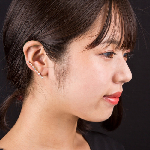 White tiny zircons イヤークライマー ピアス White tiny zircons イヤークライマー ピアス White tiny