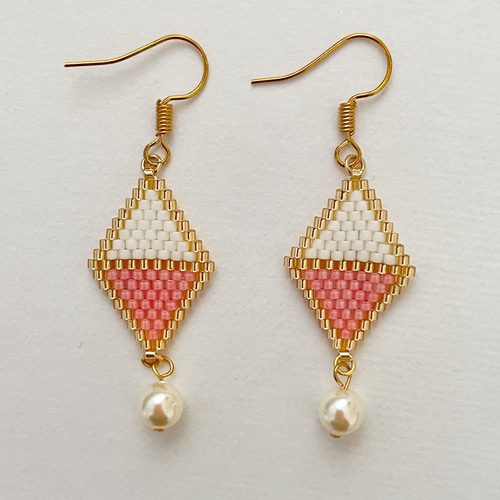 tamas ビーズ装飾ひし形イヤリング tamas ビーズ装飾ひし形イヤリング e4a520a8c809b6913b005e9edc71ec