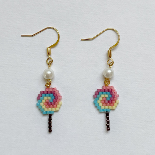 デリカビーズピアス/イヤリング キャンディ(B) ピアス（フック