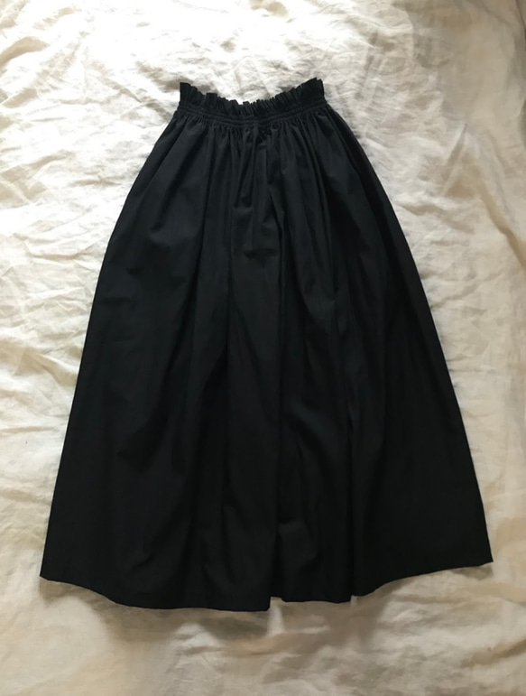 gathered skirt/BK 2枚目の画像