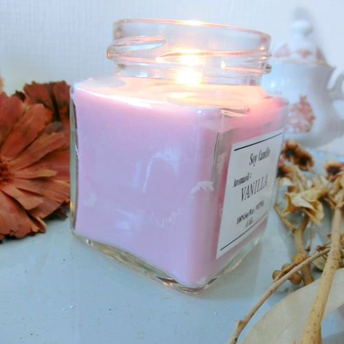 バニラのアロマキャンドル キャンドル・キャンドルホルダー d Lil