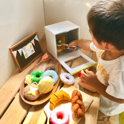 おままごと☆フェルトのオーブンレンジでパン屋さん 3枚目の画像