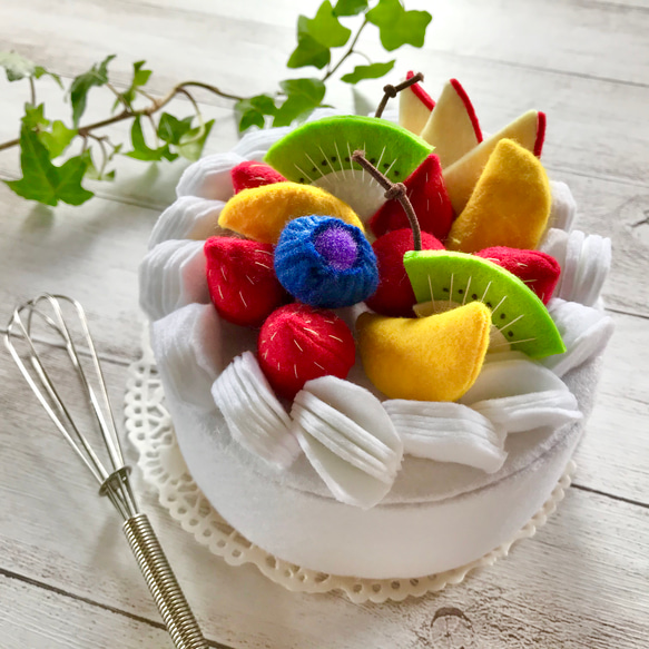 作ってあそぼう‼︎おままごと☆パティシエ気分なフェルトのホール