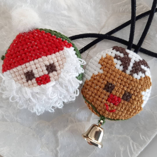 クリスマス！サンタクロース&トナカイのクロスステッチ刺繍くるみ