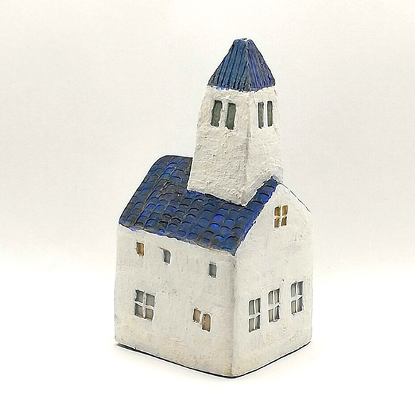 白い壁に青い屋根の教会/オプションフラッグ付き（No.209C） 3枚目の画像