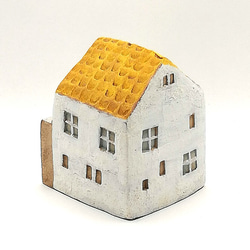 冬に雪が積もる＊階段のある銀杏色の屋根のおうち/オプションフラッグ付き（No.209D） 4枚目の画像