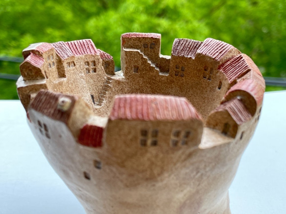 煉瓦色の屋根のスリムな足つき植木鉢タウン/深型（No.2106 E）オーブン陶土製 9枚目の画像