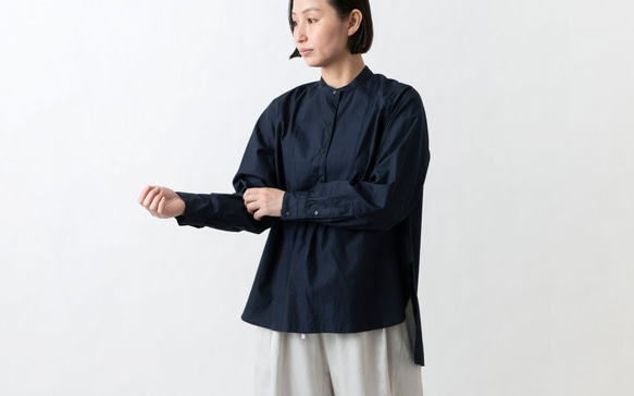 【sale】クラシックフロントプルオーバーシャツ　ネイビー　HANDROOM WOMEN'S 1枚目の画像