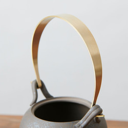[補貨] 黃銅弦茶壺 Yakijime 第5張的照片