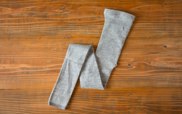 【售完即止】亞麻針織緊身褲（灰色）SM碼 第1張的照片