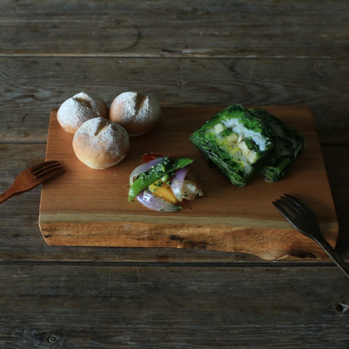 北海道産くるみのカッティングボード 胡桃（くるみ）の木の