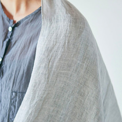 enrica cottonsilk scarf lightgrey / natural dye 2枚目の画像