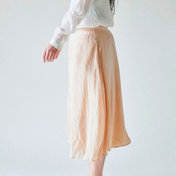 enrica linensilk skirt pinkbeige / natural dye / size38 2枚目の画像