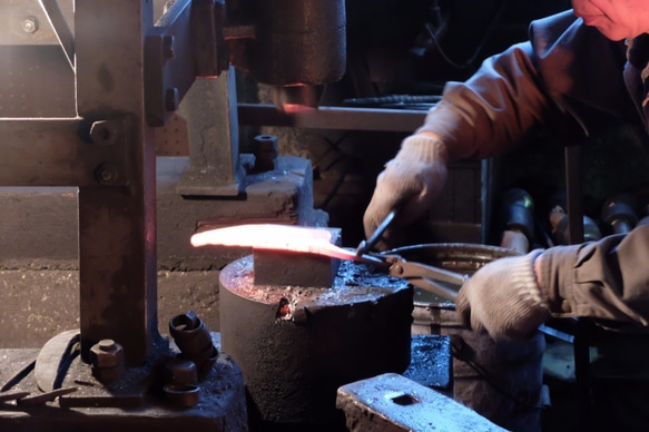 [補貨] 鐵匠德巴刀（右手） 第8張的照片