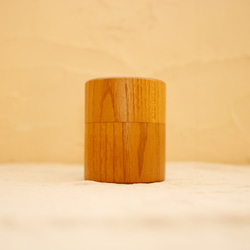 ろくろ挽きの桑の木の茶筒（小） 1枚目の画像