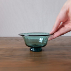 吹製玻璃小碗（綠色） 第2張的照片