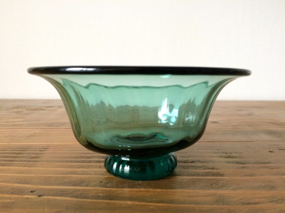 吹製玻璃小碗（綠色） 第3張的照片