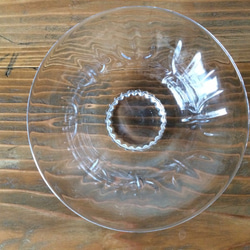 吹きガラスの台付き小鉢（クリア） 3枚目の画像