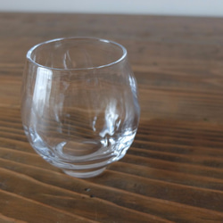 吹きガラスのピンブローグラス（クリア） 2枚目の画像