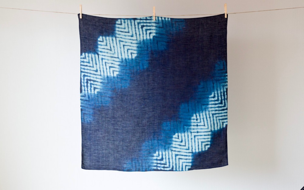 【受注製作】本藍染め麻風呂敷（山路登）