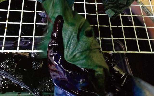 【受注製作】本藍染め麻風呂敷（山路登）