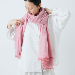 恩里卡棉絲綢圍巾玫瑰粉/植物染料 第2張的照片