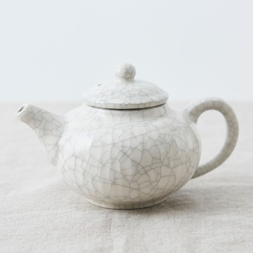 美品！スージークーパー「ポルカドット」ケストレルシェイプ、丸型の