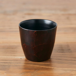 【再入荷】漆塗りのハツリカップ（ミズメザクラ） 1枚目の画像