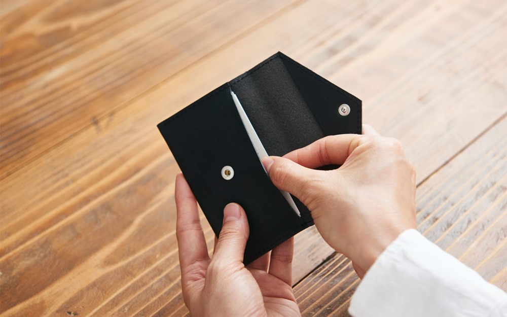 未開封 おすすめグッズ DOTレザーカードケース 布袋寅泰