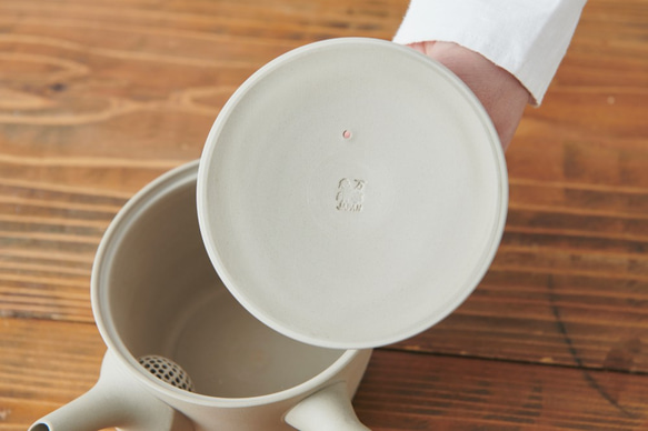 【再入荷】大きな急須　黒練　焼締め ばんこやき せっき