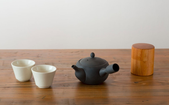 【再入荷】大きな急須　黒練　焼締め ばんこやき せっき