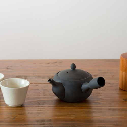 再入荷】大きな急須 白練 焼締め ポット・急須 PINT 通販