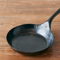 雑誌で紹介されました>キャンプやアウトドアのお供に☆職人手打ちの