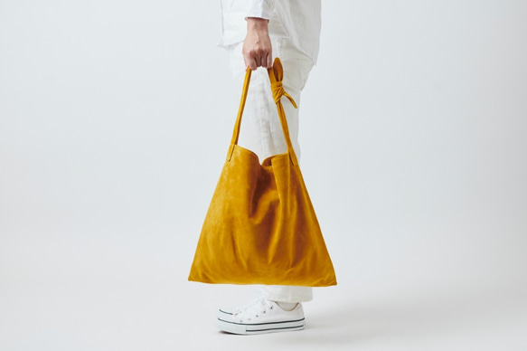 【在庫限りSALE】レザータイショルダーバッグ washable tie shoulder bag | mastard 2枚目の画像