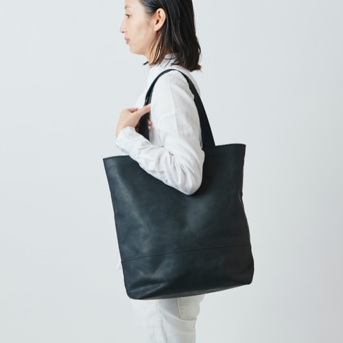 再入荷】レザートートバッグ black ＜L＞ トートバッグ PINT