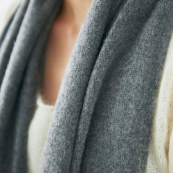 【送料無料】enrica cashmere&wool muffler / navy 8枚目の画像