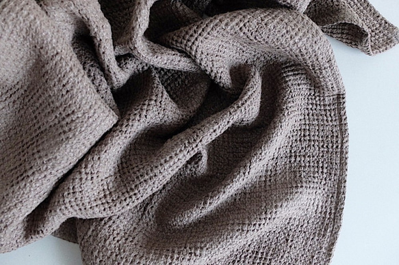 [補貨] 亞麻華夫格毛巾，藍灰色 第8張的照片