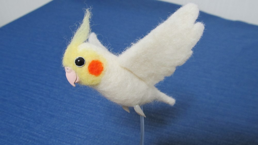 羊毛フェルト オカメインコ ルチノー リアル！オカメインコ イエロールチノー 羊毛フェルト 受注製作