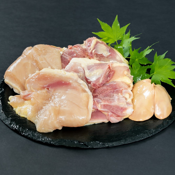 鹿児島県産 黒さつま鶏 最高級品セット もも肉 4枚 むね肉 4枚 希少な白レバー 200g 真栄ファーム 1枚目の画像