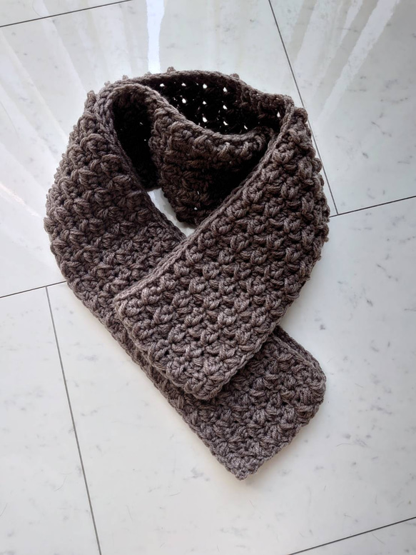 マフラー 模様編み チャコールブラウン 編み 手編み 編み物 マフラー