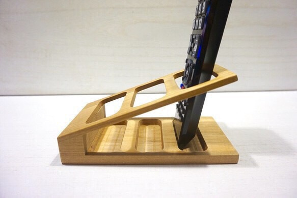3ストック リモコンスタンド 【アルダー】 2枚目の画像