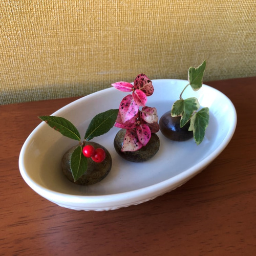 備前焼の穴あき玉（3個セット） 一輪挿し・花瓶・花器 Bizenyaki Chizu