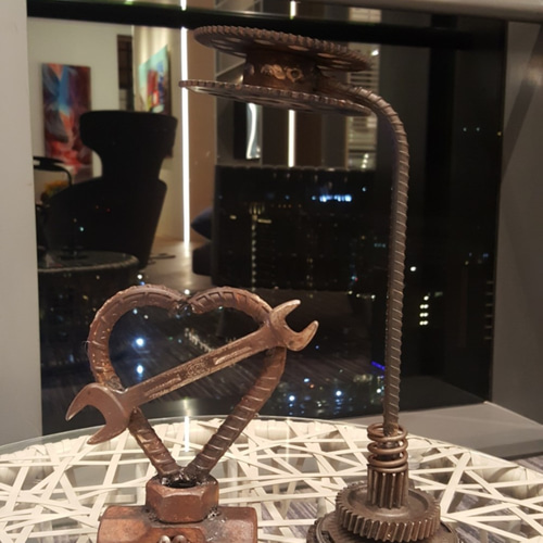 歯車-リサイクルされた鉄の芸術作品 立体・オブジェ Miss Nana 通販